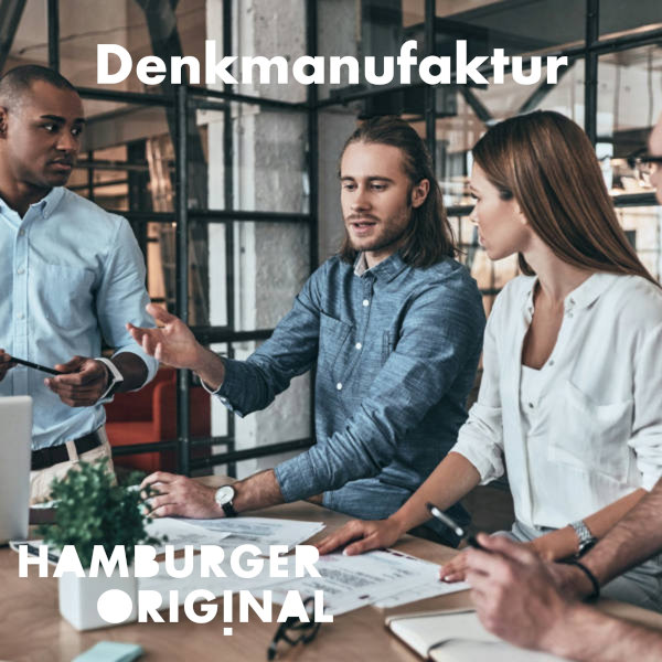 Team arbeitet gemeinsam an Strategien zur Talentgewinnung und Mitarbeitendenbindung im Workshop zu modernem Recruiting und Employer Branding.